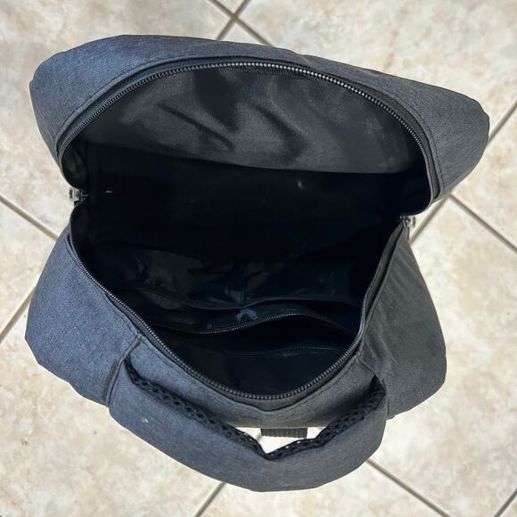 MoYu Speed Cube Backpack – Adjustable Padded Dividers – Black - Picture 4 of 4